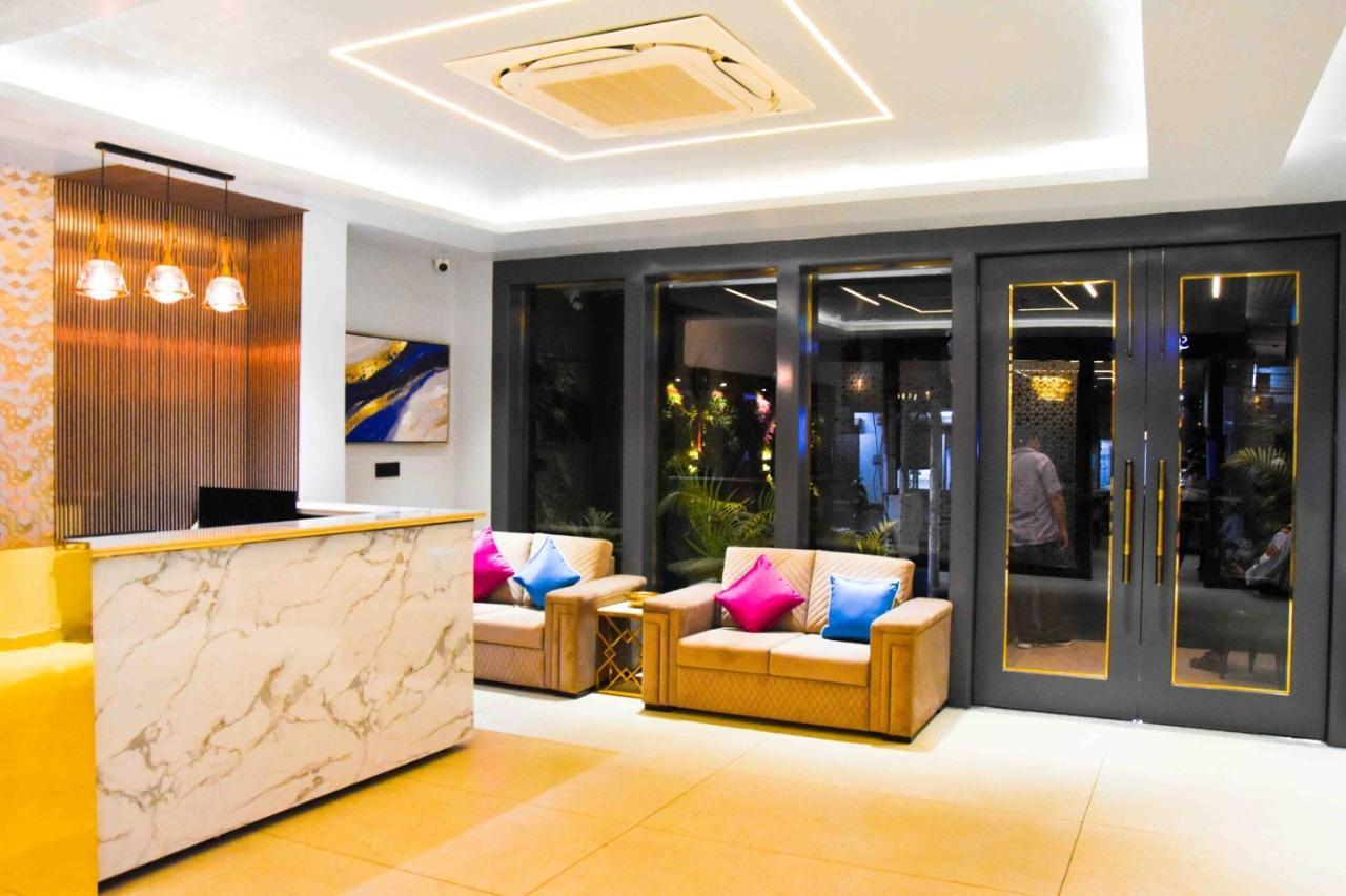 Hotel Azul Ganga Rishīkesh Buitenkant foto