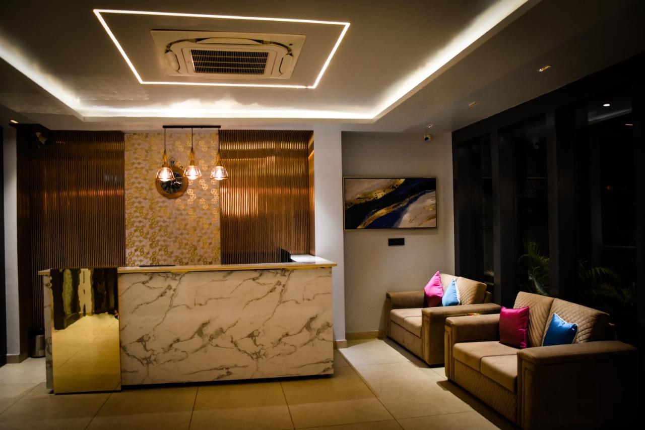 Hotel Azul Ganga Rishīkesh Buitenkant foto