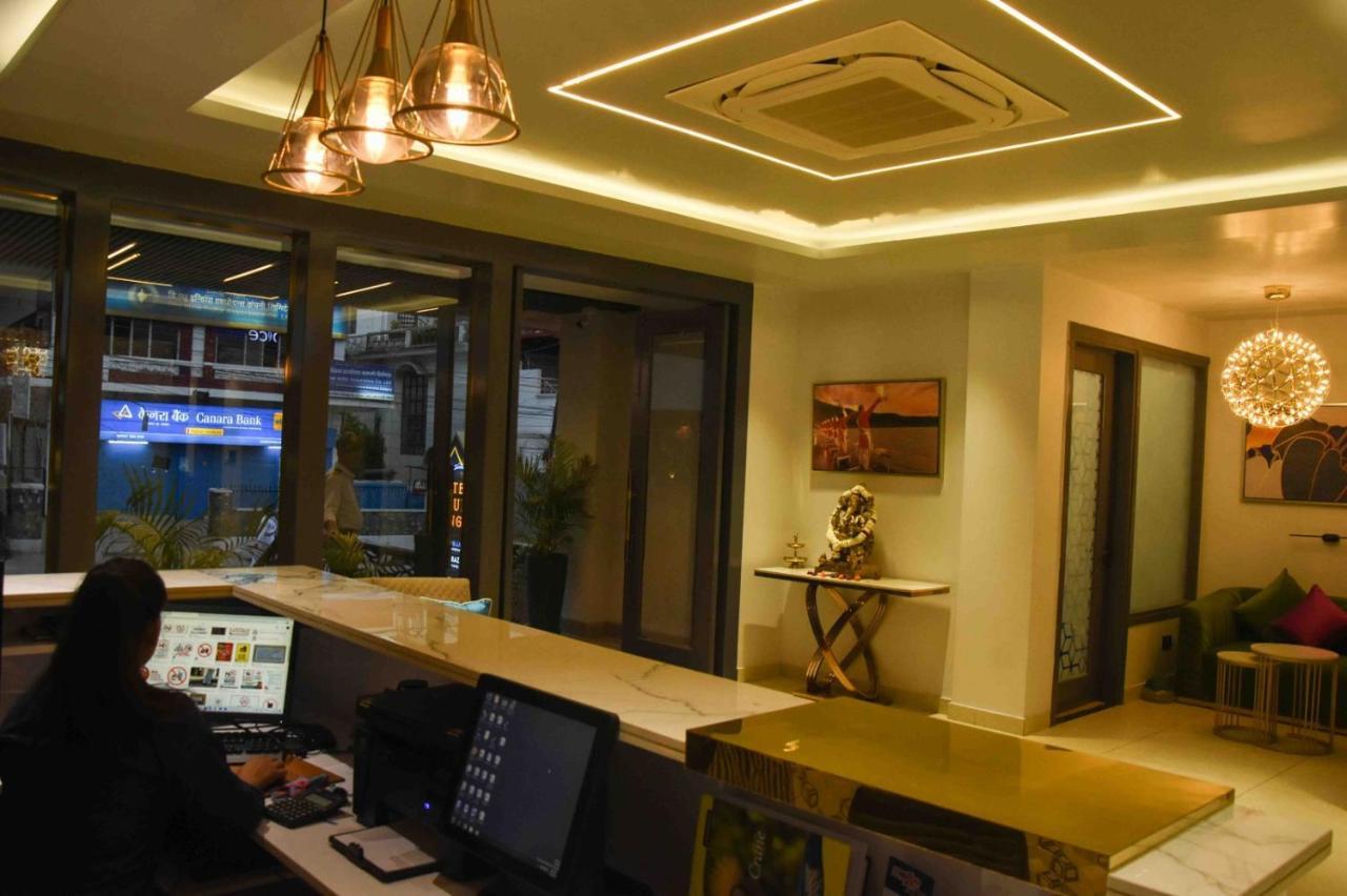 Hotel Azul Ganga Rishīkesh Buitenkant foto